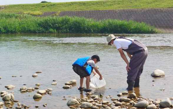 夏の黒部 黒部川にて